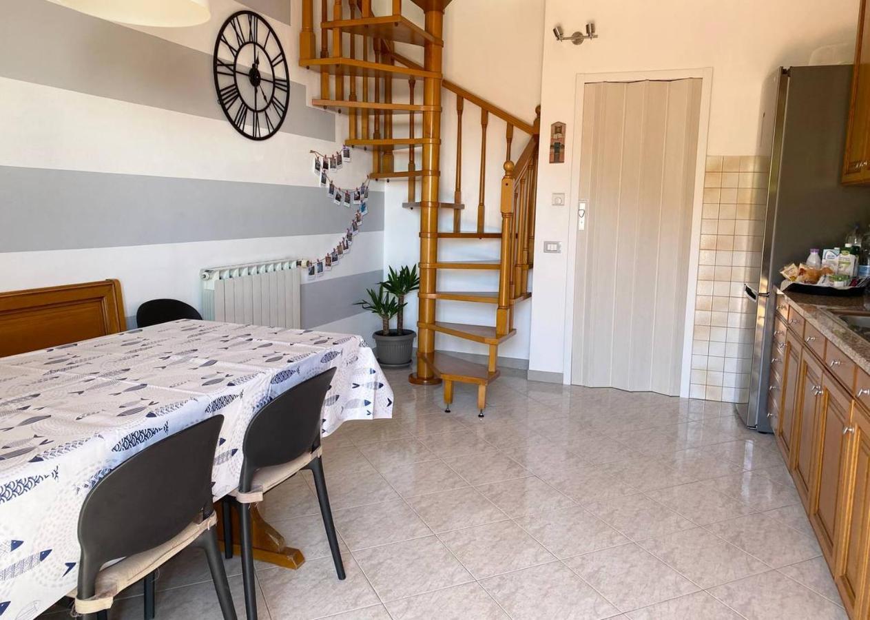 Sunrise Apartament مونتيروسّو ال ماري المظهر الخارجي الصورة